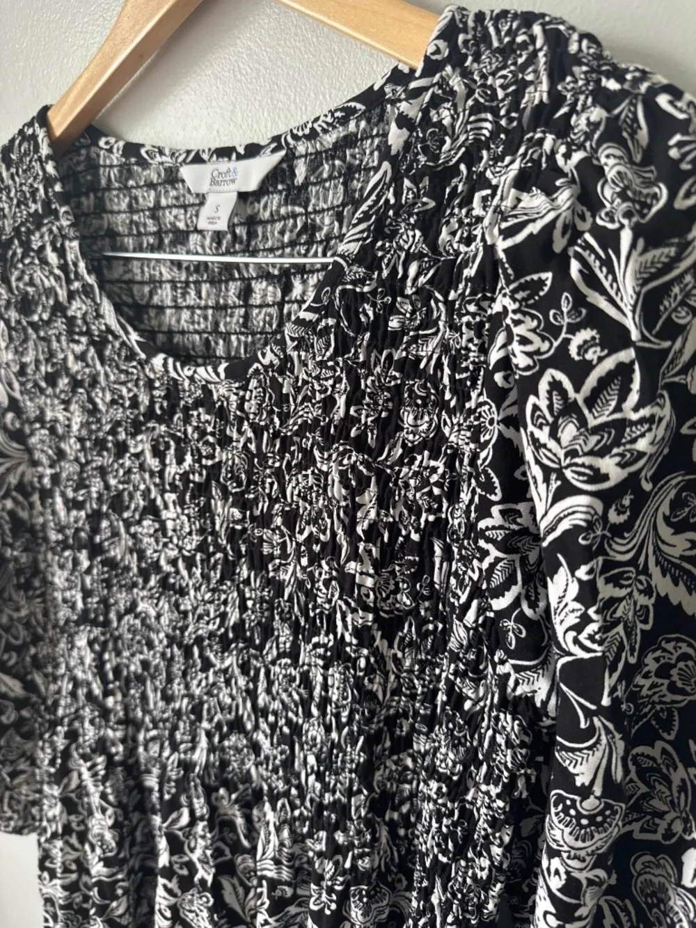 Croft and barrow floral long sleeve dress with pockets - Picture 2 of 5